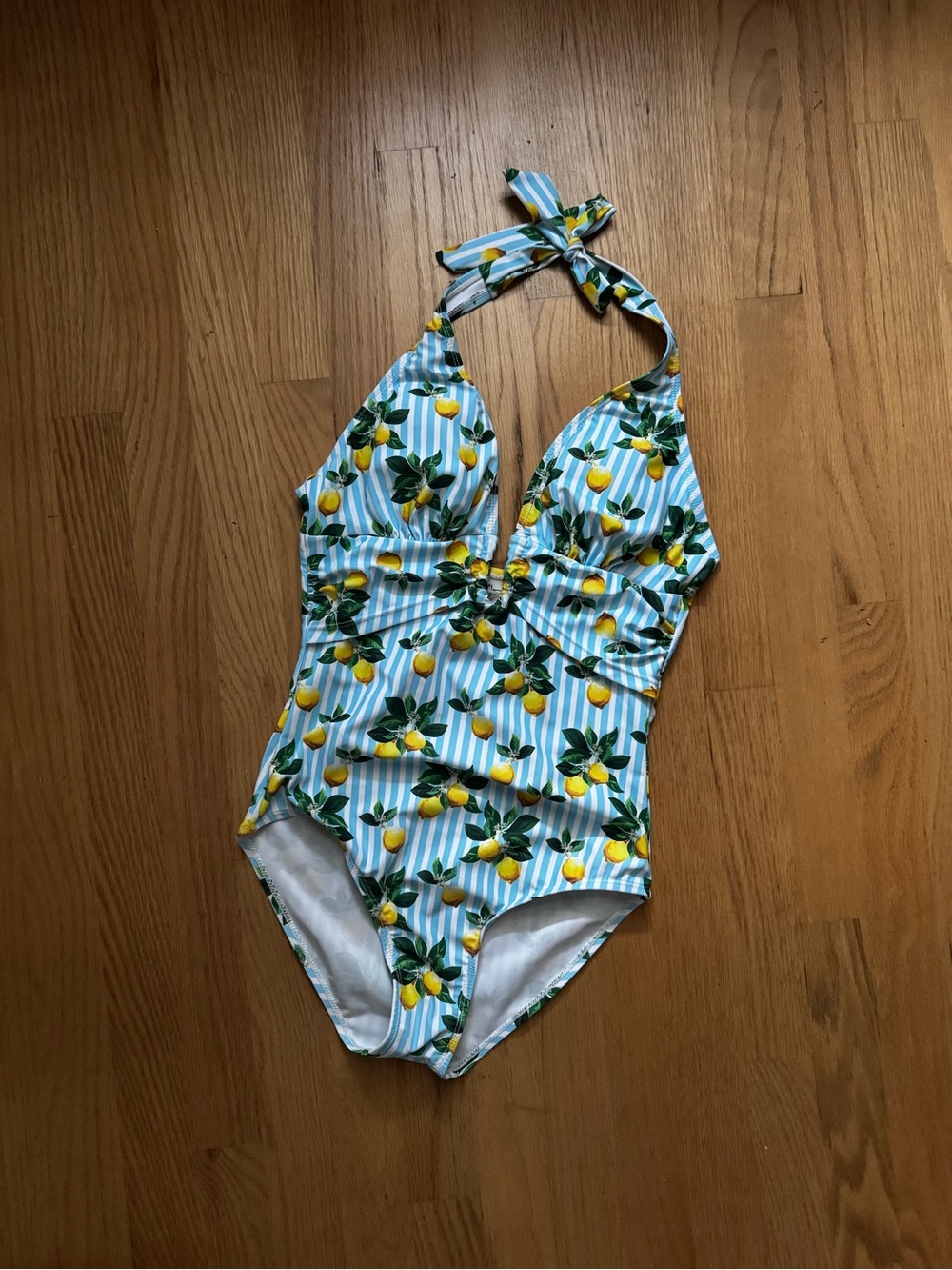 Nicole Miller Lemon Print Halter One-Piece Swimsuit - size 6 women’s